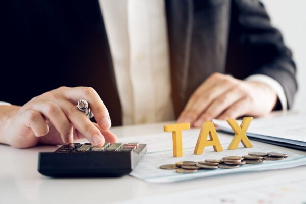 Corporate Tax Consultant in UAE: Simplifying Complex Tax Regulations